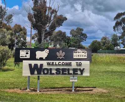 Wolseley - Photo 3