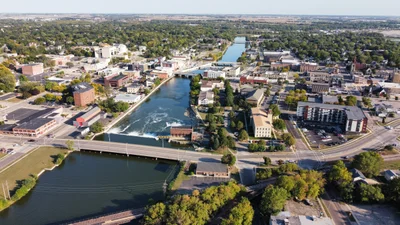 Janesville - Photo 4