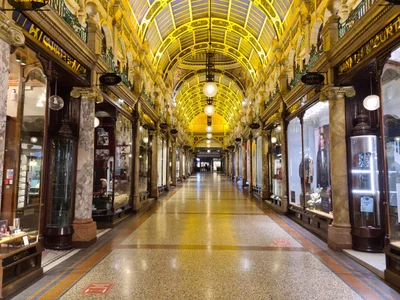 Victoria Quarter - Photo 2