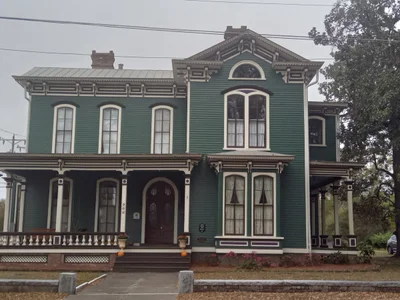 Goldsboro - Photo 3