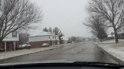 Edwardsville - Photo 3