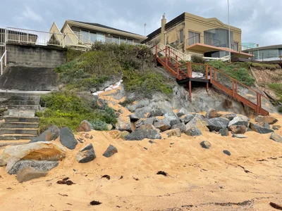 Wamberal - Photo 2