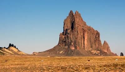 Shiprock - Photo 2