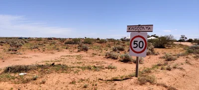 Kingoonya - Photo 3