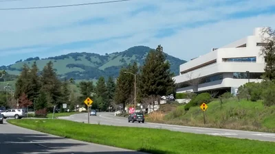 Novato - Photo 4