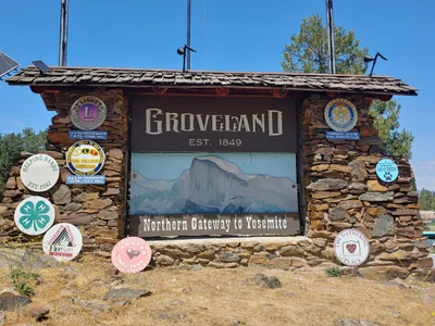 Groveland - Photo 4