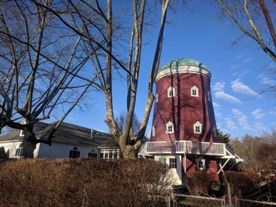Pitman - Photo 5