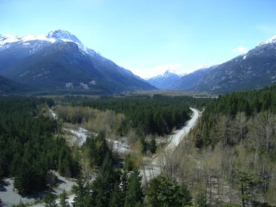 Bella Coola Valley - Photo 4