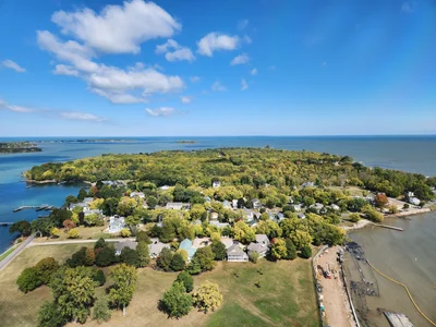 Put in Bay - Photo 2