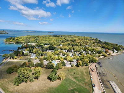 Put in Bay - Photo 5