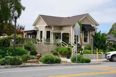 Summerland - Photo 4
