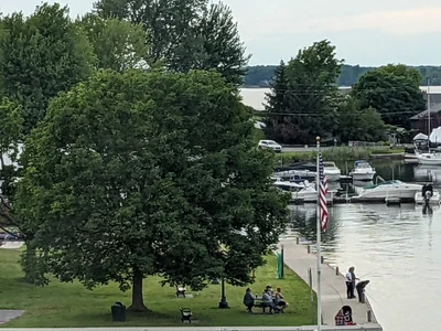 Sackets Harbor - Photo 5