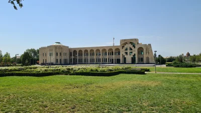 Vagharshapat - Photo 3