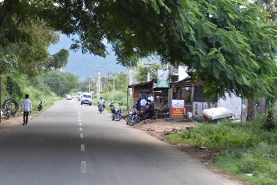 Cumbum - Photo 2