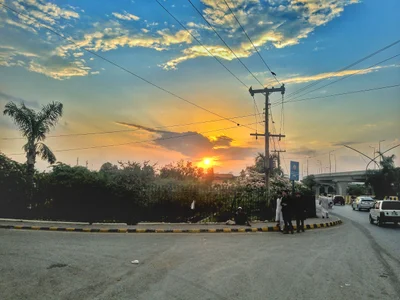Hayatabad - Photo 3