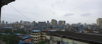 Thane - Photo 2