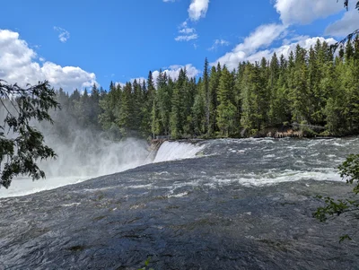 Wells Gray Provincal Park - Photo 3