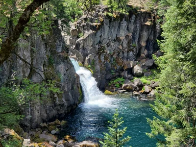 McCloud Falls - Photo 3