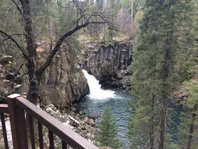 McCloud Falls - Photo 5