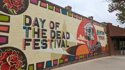 Denton - Photo 2