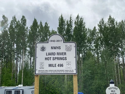 Liard River Hot Springs Provincial Park - Photo 4