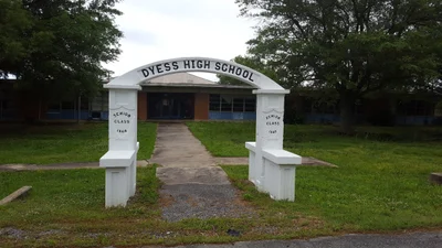Dyess - Photo 2