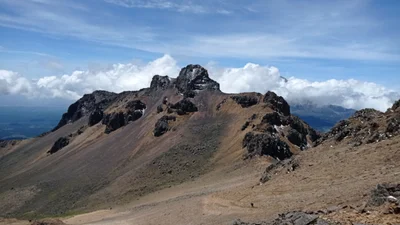 Iztaccíhuatl - Photo 4