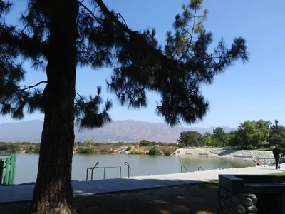 Irwindale - Photo 3