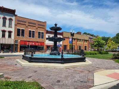 Nelsonville - Photo 2