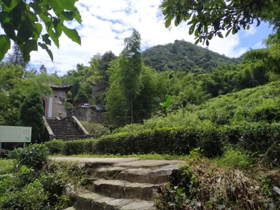 Jiujiang - Photo 2