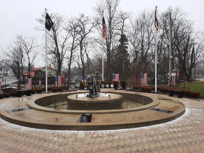 Cortland - Photo 5