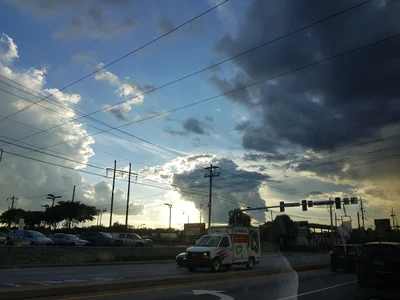Commerce - Photo 2