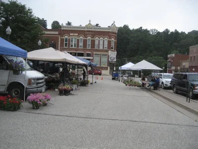 Galesville - Photo 4