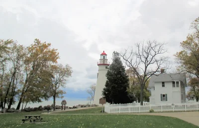 Marblehead - Photo 3