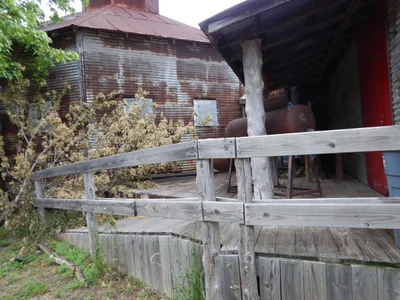 Grand Saline - Photo 2