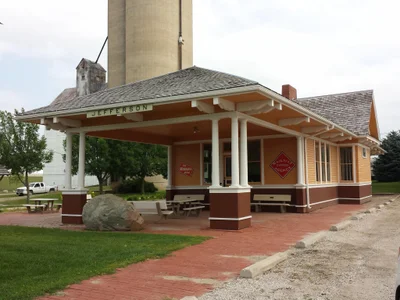 Jefferson - Photo 2