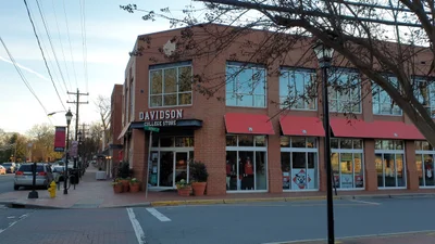 Davidson - Photo 2