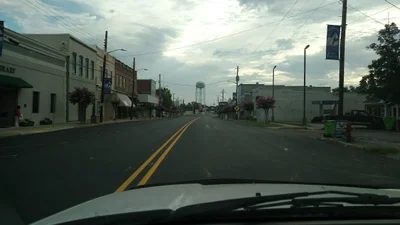 Littleton - Photo 2