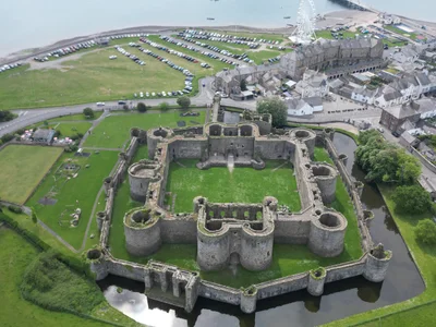 Beaumaris Castle - Photo 3