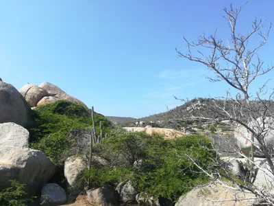 Ayo Rock Formations - Photo 4