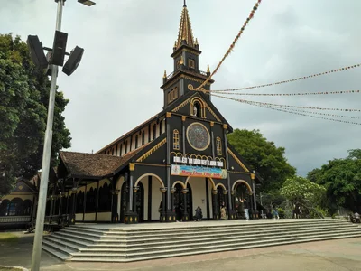 Kon Tum City - Photo 2
