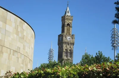 Bradford - Photo 2