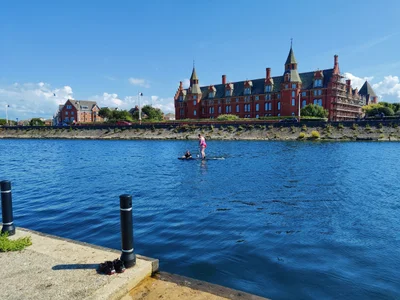 Southport - Photo 2