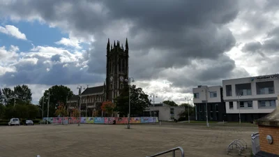 Scunthorpe - Photo 3