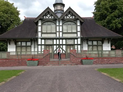 Stoke-on-Trent - Photo 4