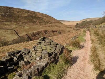 Staffordshire Moorlands - Photo 3