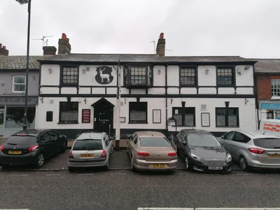 Stevenage - Photo 3