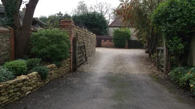 Long Crendon - Photo 3