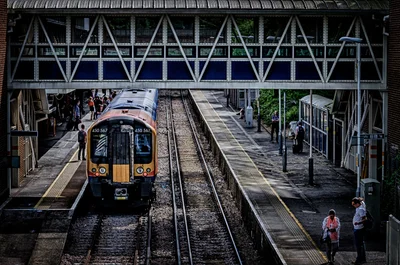 Bracknell - Photo 2