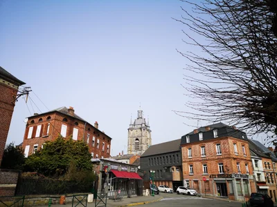 Avesnes-sur-Helpe - Photo 2